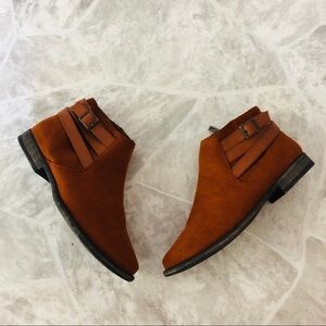NWOT BAMBOO faux vegan suede leather brown buckle ankle booties size 6 & 8